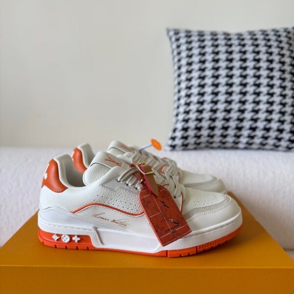LOUIS VUITTON TRAINER SNEAKERS