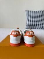 LOUIS VUITTON TRAINER SNEAKERS - Image 4