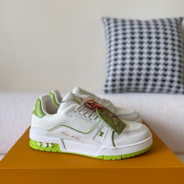 LOUIS VUITTON TRAINER SNEAKERS