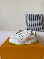LOUIS VUITTON TRAINER SNEAKERS - Image 3