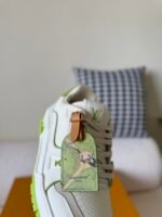 LOUIS VUITTON TRAINER SNEAKERS - Image 9